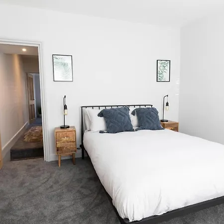 The Hideout - Free Parking Apartment Southampton Exterior photo